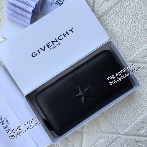  GIVENCHYスーパーコピー 2021春夏 大人のアイテム チェーンウオレット 高級感溢れるデザイン 紙幣入れ 二つ折り財布 ジバンシー GIVENCHY 