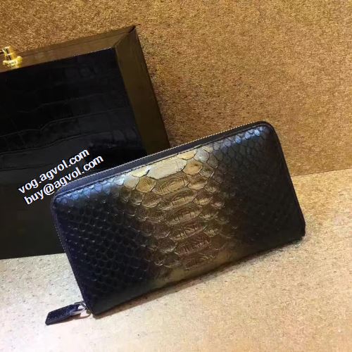 存在感のある 長財布 抜群の収納力 2021春夏 エルメス HERMES エルメスブランド コピー 圧倒的な高級感 