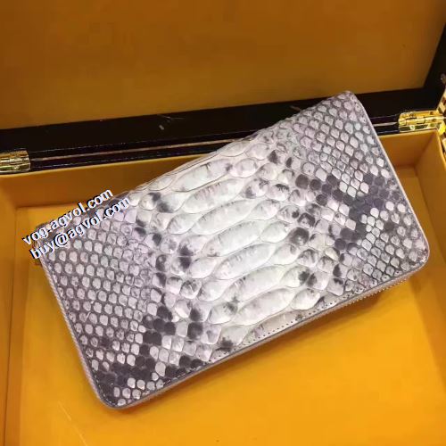 エルメスコピー デザイン性の高い 2021春夏 エルメス HERMES 長財布 圧倒的な高級感 大容量 革財布 