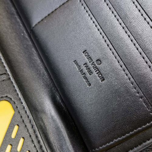 革財布 落ち着いた質感 ルイ ヴィトン偽物ブランド 大人のアイテム 2022新作 ルイ ヴィトン LOUIS VUITTON 長財布