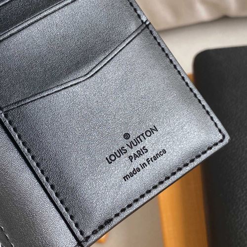 圧倒的な高級 2022新作 ルイ ヴィトン LOUIS VUITTON 二つ折り財布 ルイ ヴィトンコピーブランド 定番のアイテム コードバン財布