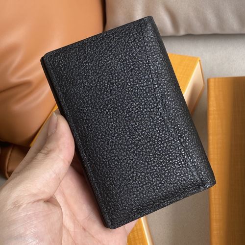 圧倒的な高級 2022新作 ルイ ヴィトン LOUIS VUITTON 二つ折り財布 ルイ ヴィトンコピーブランド 定番のアイテム コードバン財布
