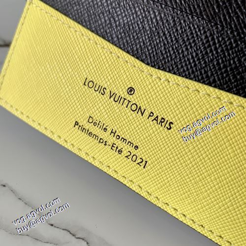  爆買いセール カード入れ付 二つ折り財布 LOUIS VUITTONブランド 偽物 通販 ルイ ヴィトン LOUIS VUITTON 存在感のある 2021春夏
