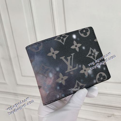 首胸ロゴ 二つ折り財布 紙幣入れ 爆買いセール LOUIS VUITTONブランド 偽物 通販 11x9x2cm ルイ ヴィトン LOUIS VUITTON 2021春夏 M60895