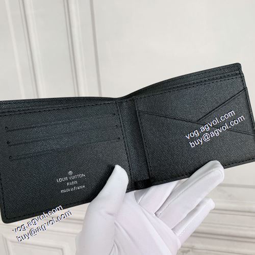 首胸ロゴ 二つ折り財布 紙幣入れ 爆買いセール LOUIS VUITTONブランド 偽物 通販 11x9x2cm ルイ ヴィトン LOUIS VUITTON 2021春夏 M60895