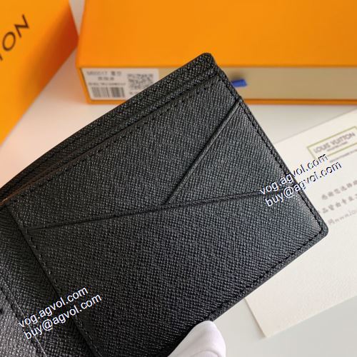 首胸ロゴ 二つ折り財布 紙幣入れ 爆買いセール LOUIS VUITTONブランド 偽物 通販 11x9x2cm ルイ ヴィトン LOUIS VUITTON 2021春夏 M60895
