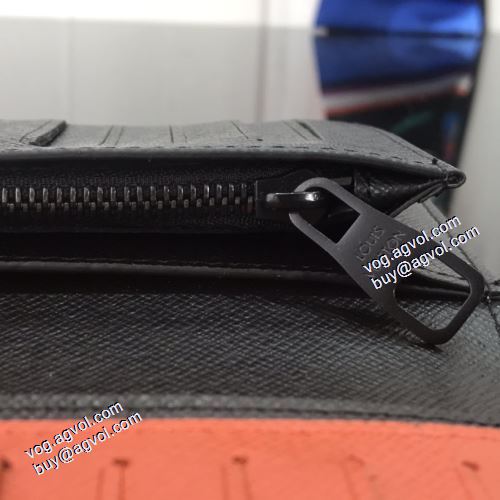 大人のアイテム LOUIS VUITTON偽物ブランド 爆買いセール 二つ折り財布 紙幣入れ ルイ ヴィトン LOUIS VUITTON 2021春夏 M80523 BRAZZA 財布 ヴィトン財布コピー 10x19x2cm