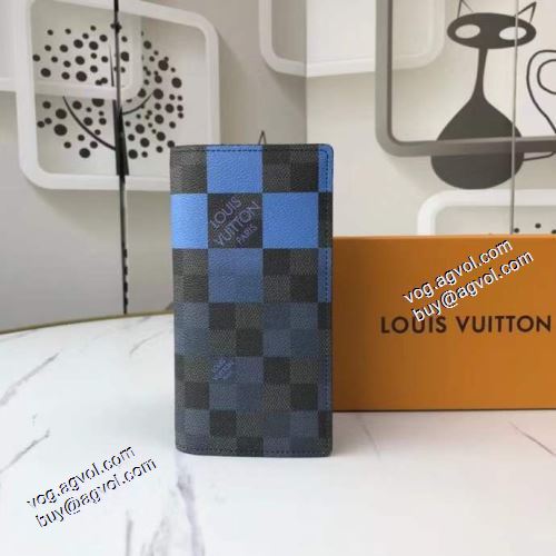 LOUIS VUITTONコピー 2021春夏 ルイ ヴィトン LOUIS VUITTON 欧米韓流/雑誌 3色可選 カード入れ付 二つ折り財布 スマートウォレット