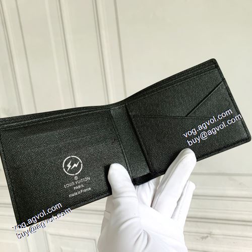 LOUIS VUITTON偽物ブランド ルイ ヴィトン LOUIS VUITTON 2021春夏 めちゃくちゃお得 二つ折り財布 財布/ウォレット 紙幣入れ