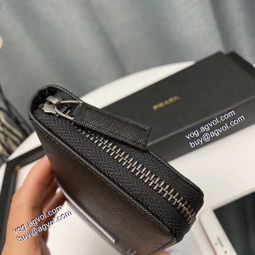  PRADAコピーブランド プラダ PRADA コインケース 二つ折り財布 2色可選 格安！2021春夏