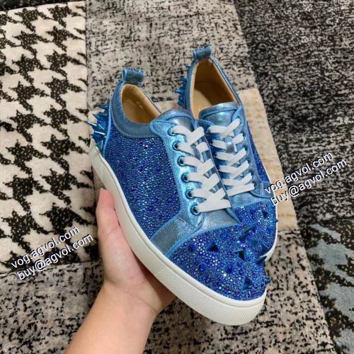2021秋冬 すべり防止 クリスチャンルブタン Christian Louboutinコピー 上品に着こなせ フラットシューズ