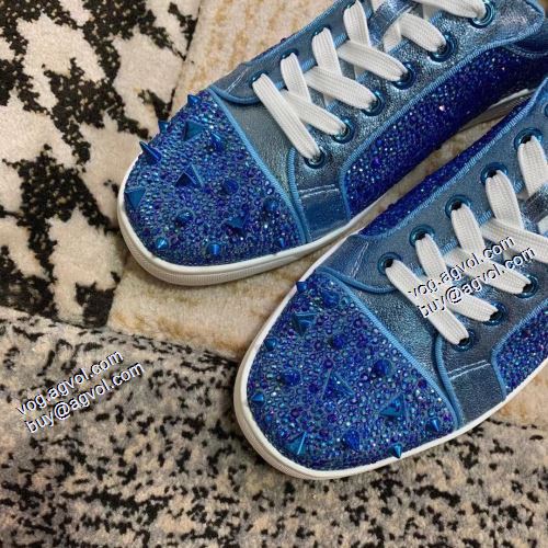 2021秋冬 すべり防止 クリスチャンルブタン Christian Louboutinコピー 上品に着こなせ フラットシューズ