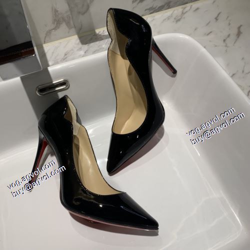 パンプス 2色可選 2021秋冬 クリスチャンルブタン偽物ブランド Christian Louboutin おしゃれに絶大な人気の 安定感のある