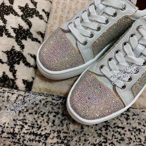 フラットシューズ 2021秋冬 ショートパンツ 確定となる上品 クリスチャンルブタンコピー Christian Louboutinコピー ブランド 厚底