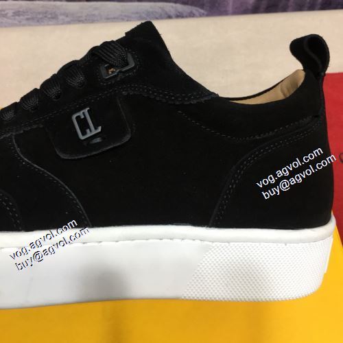 2021秋冬 クリスチャンルブタン カジュアルシューズ Christian Louboutin偽物ブランド セレブ愛用の超人気商品 フラットシューズ 超軽量設計