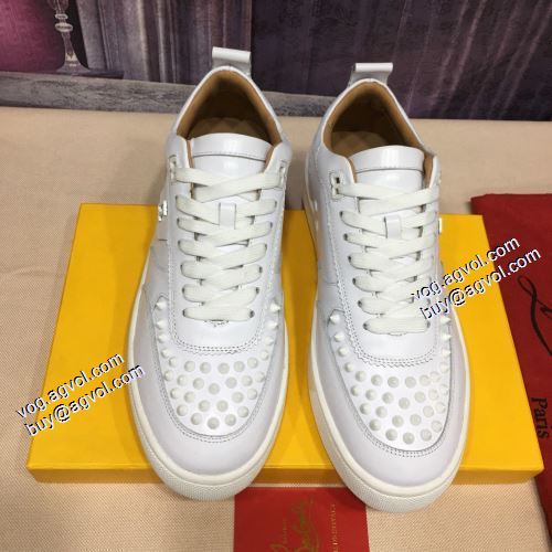フラットシューズ 2021秋冬 もっとも高い人気を誇る  クリスチャンルブタンスーパーコピー Christian Louboutin オリジナル