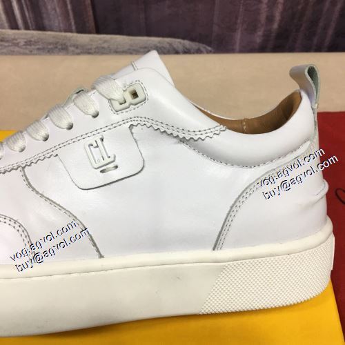 フラットシューズ 2021秋冬 もっとも高い人気を誇る  クリスチャンルブタンスーパーコピー Christian Louboutin オリジナル
