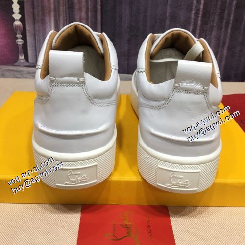 フラットシューズ 2021秋冬 もっとも高い人気を誇る  クリスチャンルブタンスーパーコピー Christian Louboutin オリジナル