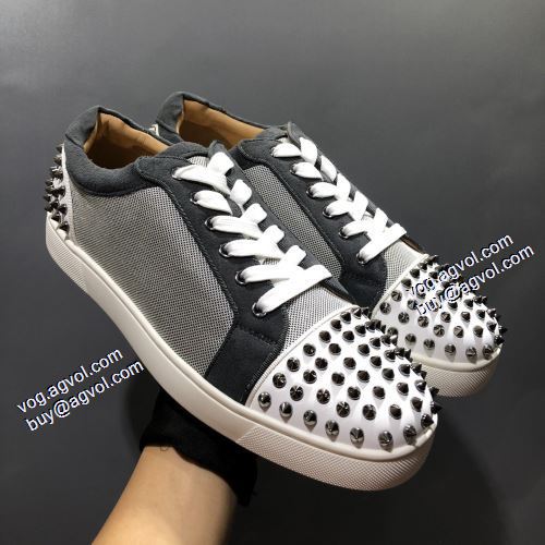 2021秋冬 クリスチャンルブタンスーパーコピー フラットシューズ Christian Louboutin 機能性も備えたアイテム 大人の雰囲気抜群