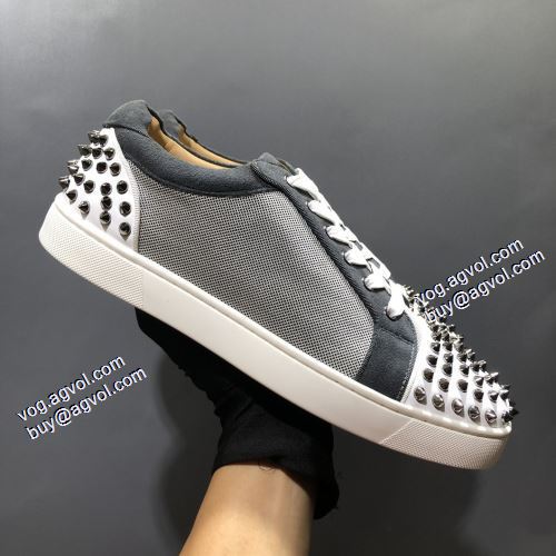 2021秋冬 クリスチャンルブタンスーパーコピー フラットシューズ Christian Louboutin 機能性も備えたアイテム 大人の雰囲気抜群