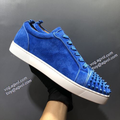 フラットシューズ 2021秋冬 落ち着いた質感 クリスチャンルブタンコピー ブランド Christian Louboutin 滑りにくい