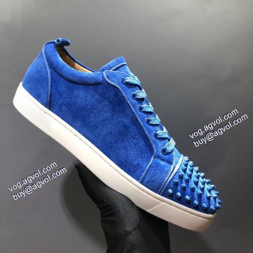 フラットシューズ 2021秋冬 落ち着いた質感 クリスチャンルブタンコピー ブランド Christian Louboutin 滑りにくい