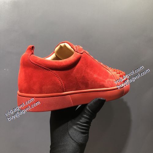 完成度の高い逸品 2021秋冬 カジュアルシューズ クリスチャンルブタンスーパーコピー 激安 Christian Louboutin 透湿?防水素材採用