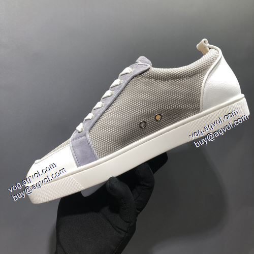 フラットシューズ 2021秋冬 クリスチャンルブタン Christian Louboutinスーパーコピー 人目を惹くデザイン ドライビングシューズ