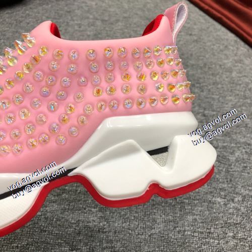 機能性?耐久性抜群 2021秋冬 クリスチャンルブタンコピー Christian Louboutin カジュアルシューズ スタッズ