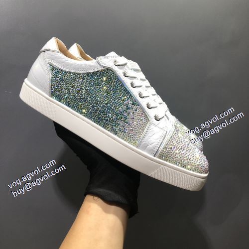2021秋冬 フラットシューズ クリスチャンルブタンブランド 偽物 通販 Christian Louboutin 注目のアイテム 優しい履き心地