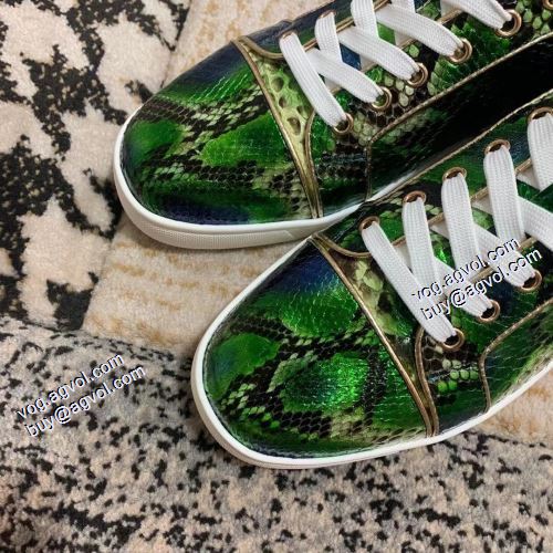 2021秋冬 クリスチャンルブタン Christian Louboutinブランドスーパーコピー 高級感を備えている フラットシューズ 滑りにくい