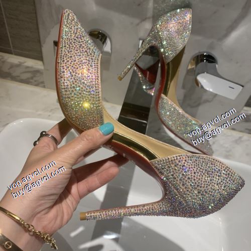 2021秋冬 秋の定番 クリスチャンルブタンスーパーコピー Christian Louboutin パンプス 程よい高さ