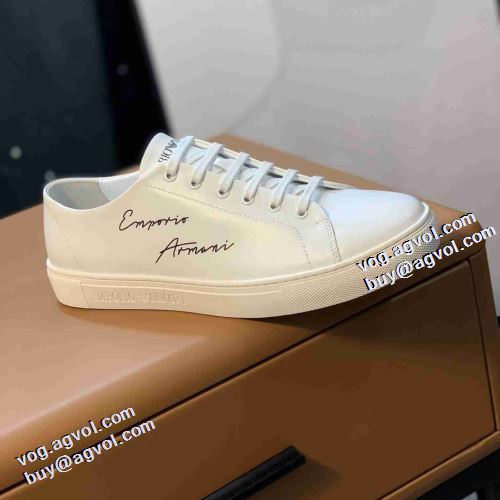 2021秋冬 アルマーニ ARMANI 履き心地のいい オックス アルマーニブランド コピー 2色可選 フラットシューズ 人気商品登場 リゾートスタイル 軽い履き心地