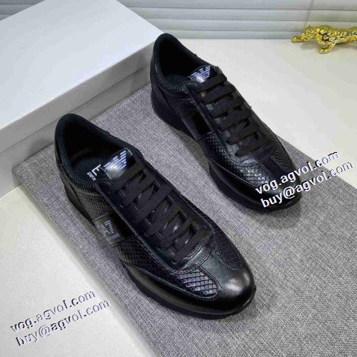 ランニングシューズ アルマーニ ARMANI 大好評 アルマーニコピー 2021秋冬 汚れも目立ちにくい クッション加工 ロードジョグ 優しい履き心地 リゾートスタイル 高機能防滑ソール