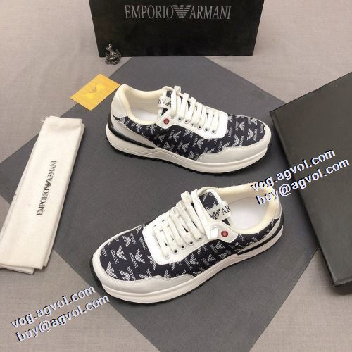 ランニングシューズ アルマーニコピー 2021秋冬 アルマーニ ARMANI 絶大な人気を誇る カラーソール これからの季節の足元のアクセント ロードジョグ 極上シューズ ファッション 人気