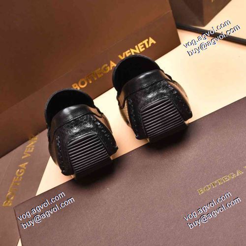 2021春夏 2色可選 ボッテガ ブランドコピー ブランド 紐なし ボッテガ ブランド BOTTEGA VENETA カジュアルシュッズ 着脱の簡単なスリップオンタイプ 魅力ファッション　