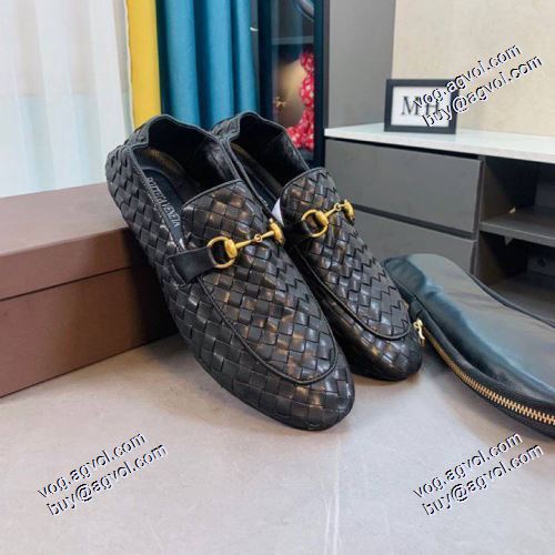 個性的 ボッテガ ブランドスーパーコピー 激安 紐なし 2021春夏 ボッテガ ブランド BOTTEGA VENETA 軽い履き心地 スリップオン