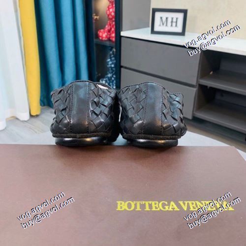 個性的 ボッテガ ブランドスーパーコピー 激安 紐なし 2021春夏 ボッテガ ブランド BOTTEGA VENETA 軽い履き心地 スリップオン