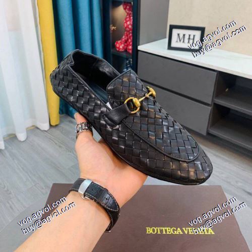 個性的 ボッテガ ブランドスーパーコピー 激安 紐なし 2021春夏 ボッテガ ブランド BOTTEGA VENETA 軽い履き心地 スリップオン