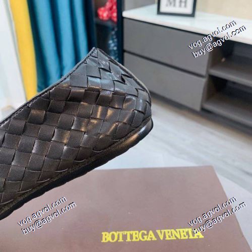 個性的 ボッテガ ブランドスーパーコピー 激安 紐なし 2021春夏 ボッテガ ブランド BOTTEGA VENETA 軽い履き心地 スリップオン
