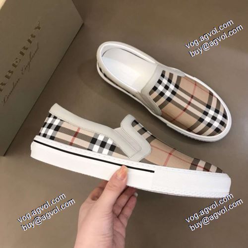 スリップオン 履き心地抜群 2021春夏 バーバリー BURBERRY 上品な輝きを放つ形 脱ぎ履きしやすい/着脱しやすい バーバリーブランド コピー