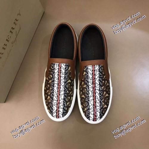 オリジナル コスパ最高のプライス 2021春夏 バーバリー BURBERRY 紐なし 耐久性のある モカシンシューズ