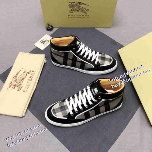 2021秋冬 バーバリー BURBERRY 柔軟 リゾートスタイル 履き心地抜群 バーバリーブランド 2色可選 コピー ハイトップシューズ 上品上質 ファッション 人気 ギンガム ハイカット 軽い履き心地