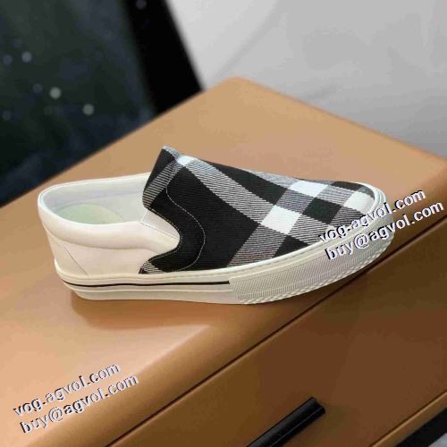 バーバリー BURBERRY スニーカー 耐久性に優れ バーバリーコピー ギンガム 着脱の簡単なスリップオンタイプ 2021秋冬 フラットシューズ 履き心地抜群