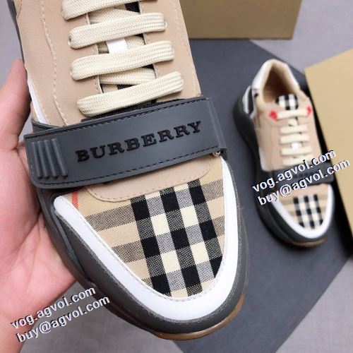 秋のお出かけに最適 バーバリー BURBERRY 足馴染みのいい ランニングシューズ 2色可選 バーバリーコピーブランド 2021秋冬 ギンガム 大人 トレンド