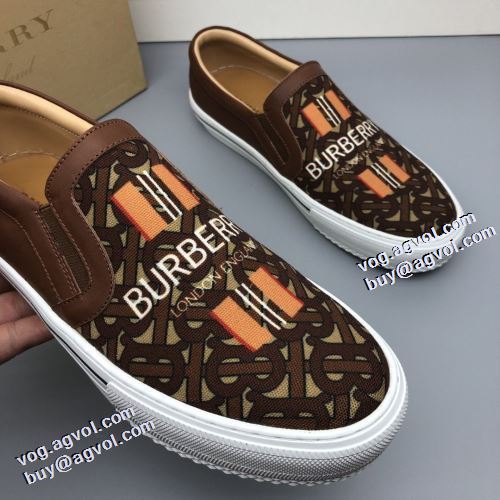 2色可選 優しい履き心地 カジュアルシューズ 2021秋冬 秋のお出かけに最適 バーバリー BURBERRY 流行や季節に拘らないデザイン バーバリーコピー 