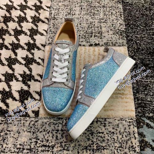 2021秋冬 フラットシューズ 人気販売中 クリスチャンルブタンスーパーコピー クリスチャンルブタン Christian Louboutin これからの季節の足元のアクセント