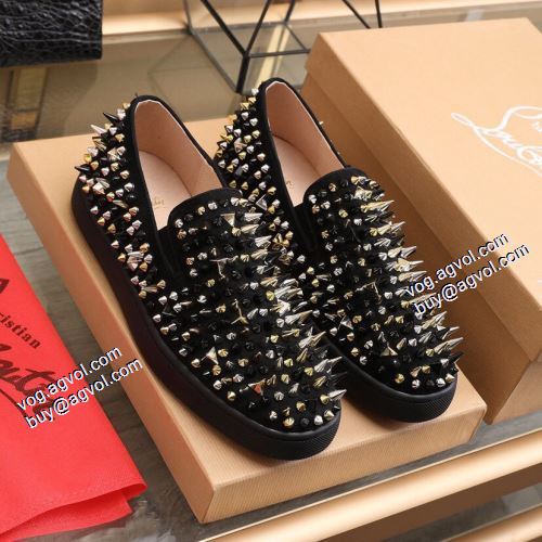 着心地抜群 2021秋冬 クリスチャンルブタンコピー ブランド カジュアルシューズ クリスチャンルブタン Christian Louboutin スタッズ