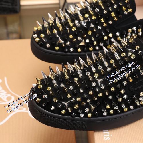 着心地抜群 2021秋冬 クリスチャンルブタンコピー ブランド カジュアルシューズ クリスチャンルブタン Christian Louboutin スタッズ