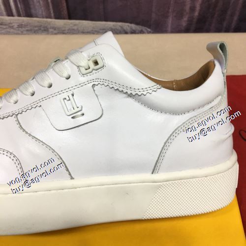 クリスチャンルブタン偽物ブランド 海外セレブ愛用 2021秋冬 クリスチャンルブタン Christian Louboutin スニーカー バレーボールシューズ